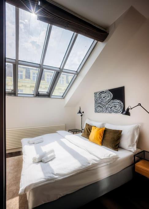 Apartamento 5br+2bath Old Town Loft Luxe Brickhouse, A/c Praga